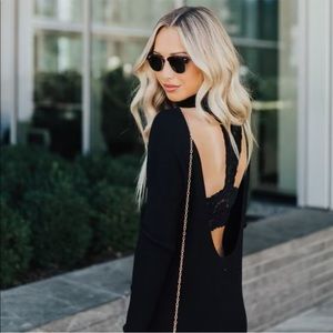 NWT Stunning open back turtleneck